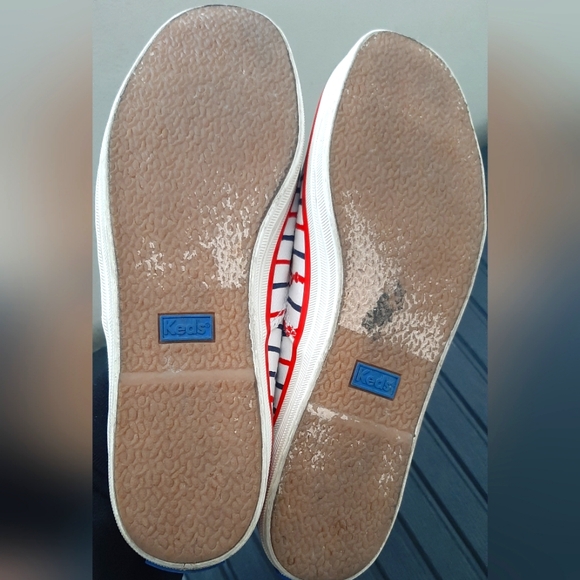 TAYOR SWIFT *Limited Edition* KEDS - Picture 5 of 6